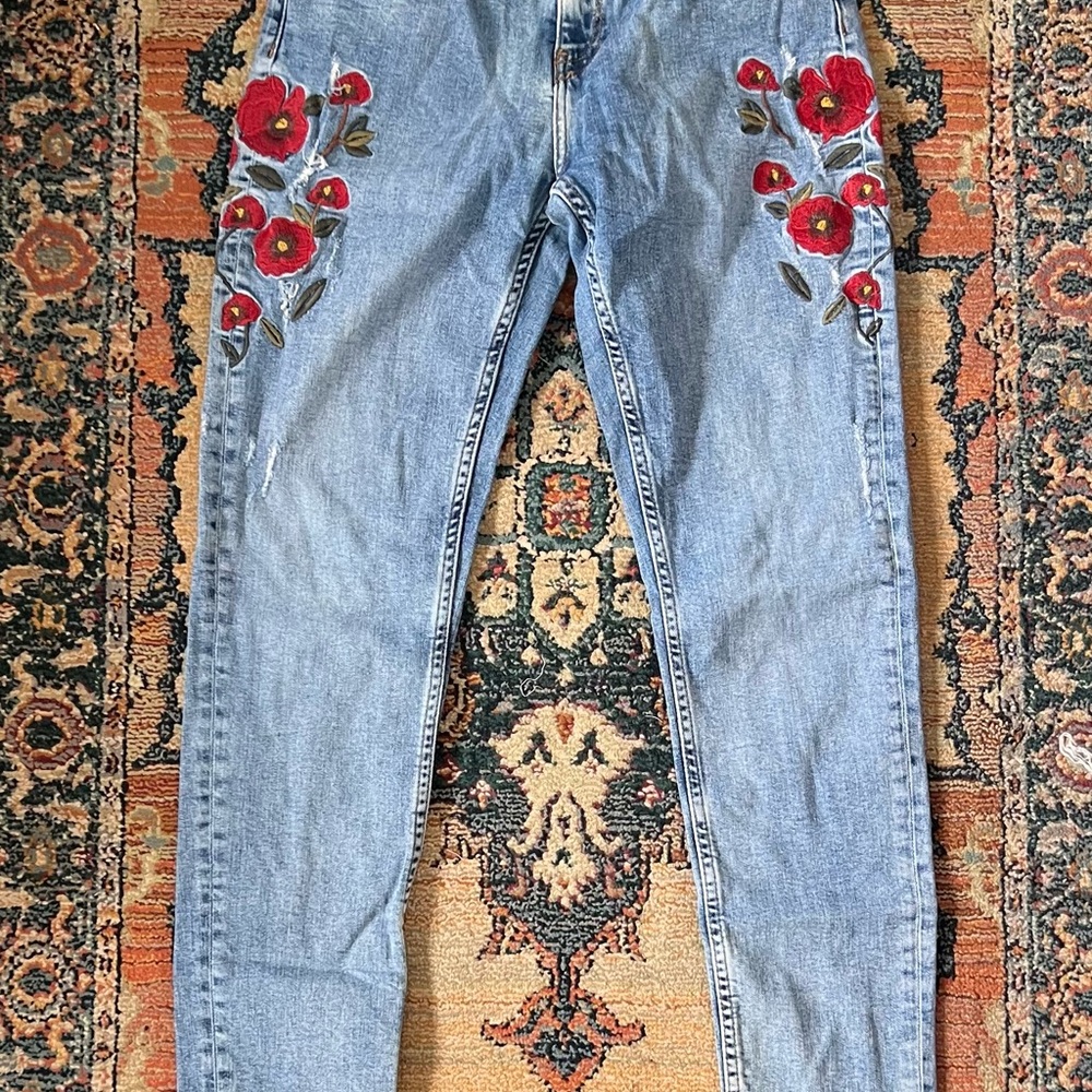 Zara Light Blue Skinny Jeans with Red Poppy Design